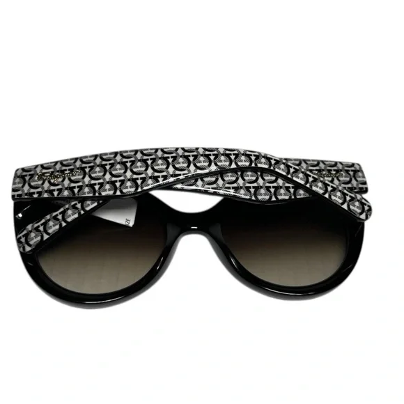 NWT Elegant Salvatore Ferragamo SF964S 003 Sunglasses Women's BLK Made In Italy - Picture 9 of 10